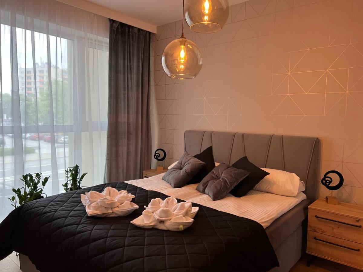 Family & Business Elegant Apartments, Kadzielnia, Wdk, Stadion Korona -1 Bedroom, Terrace, Garage, New! Кельце Екстер'єр фото