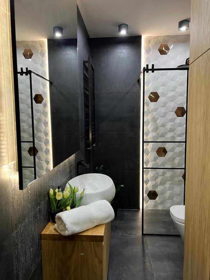 Family & Business Elegant Apartments, Kadzielnia, Wdk, Stadion Korona -1 Bedroom, Terrace, Garage, New! Кельце Екстер'єр фото