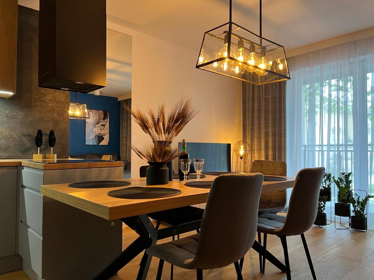 Family & Business Elegant Apartments, Kadzielnia, Wdk, Stadion Korona -1 Bedroom, Terrace, Garage, New! Кельце Екстер'єр фото